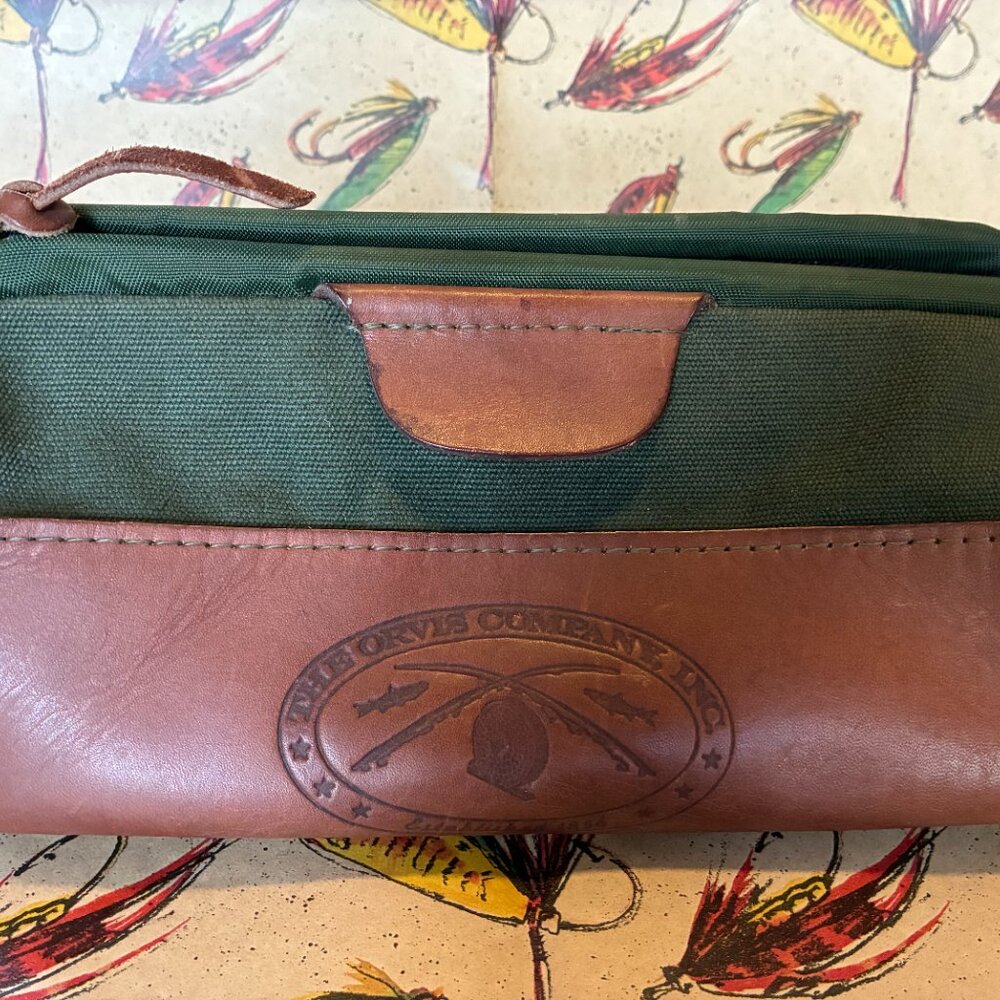 Vintage Orvis canvas and leather toiletry bag